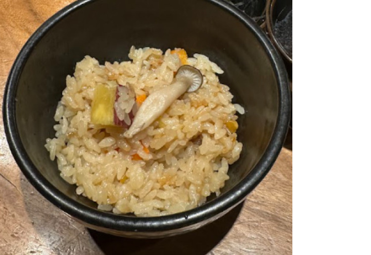 そば屋の炊き込みご飯